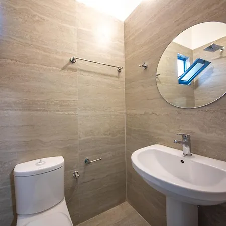 Hotel 2e & 3*